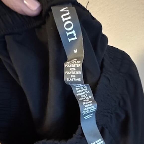 VUORI Dash Short 2.0 Women's Black Shorts M - Picture 6 of 8